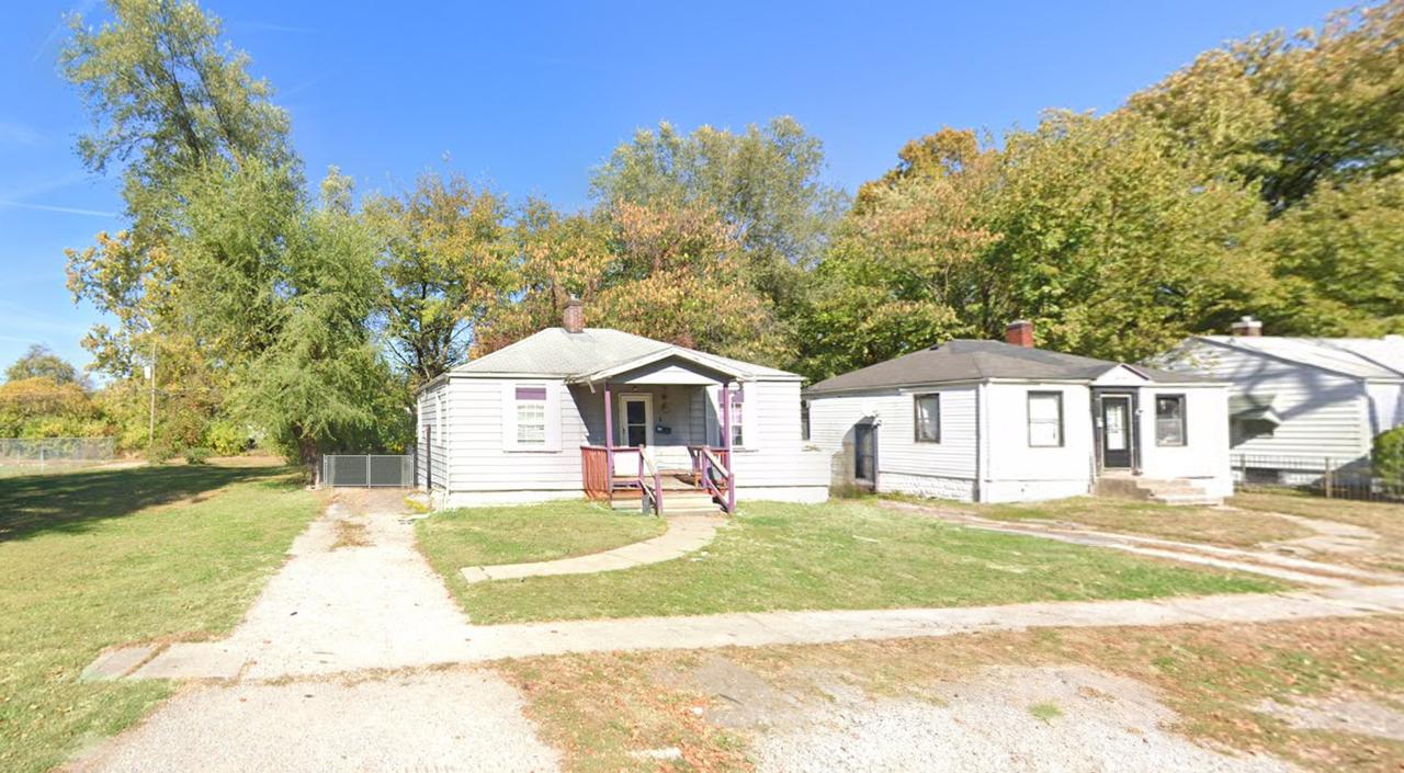 5423 Avon Pl., East St. Louis, IL 62204