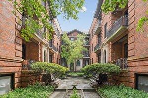 4019 N Clarendon Ave. #2S, Chicago, IL 60613