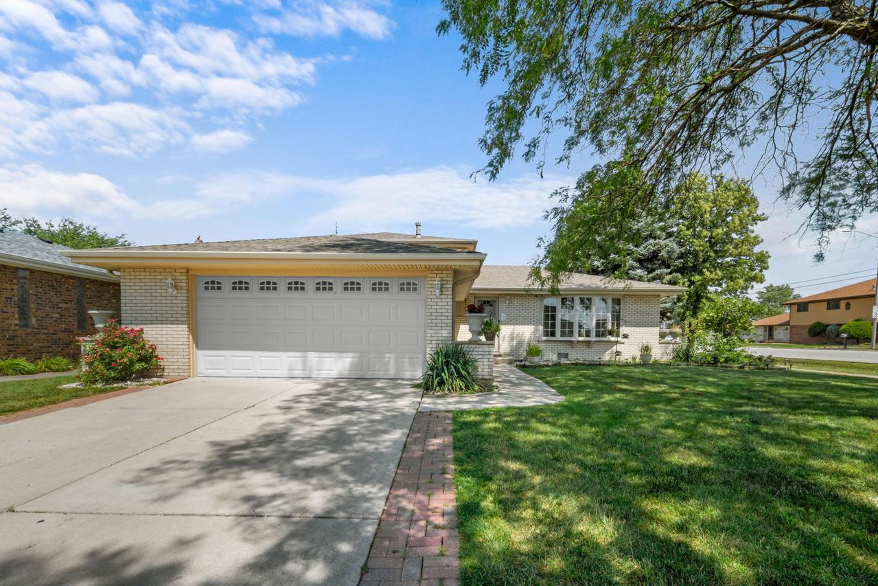 8400 167th St., Tinley Park, IL 60487