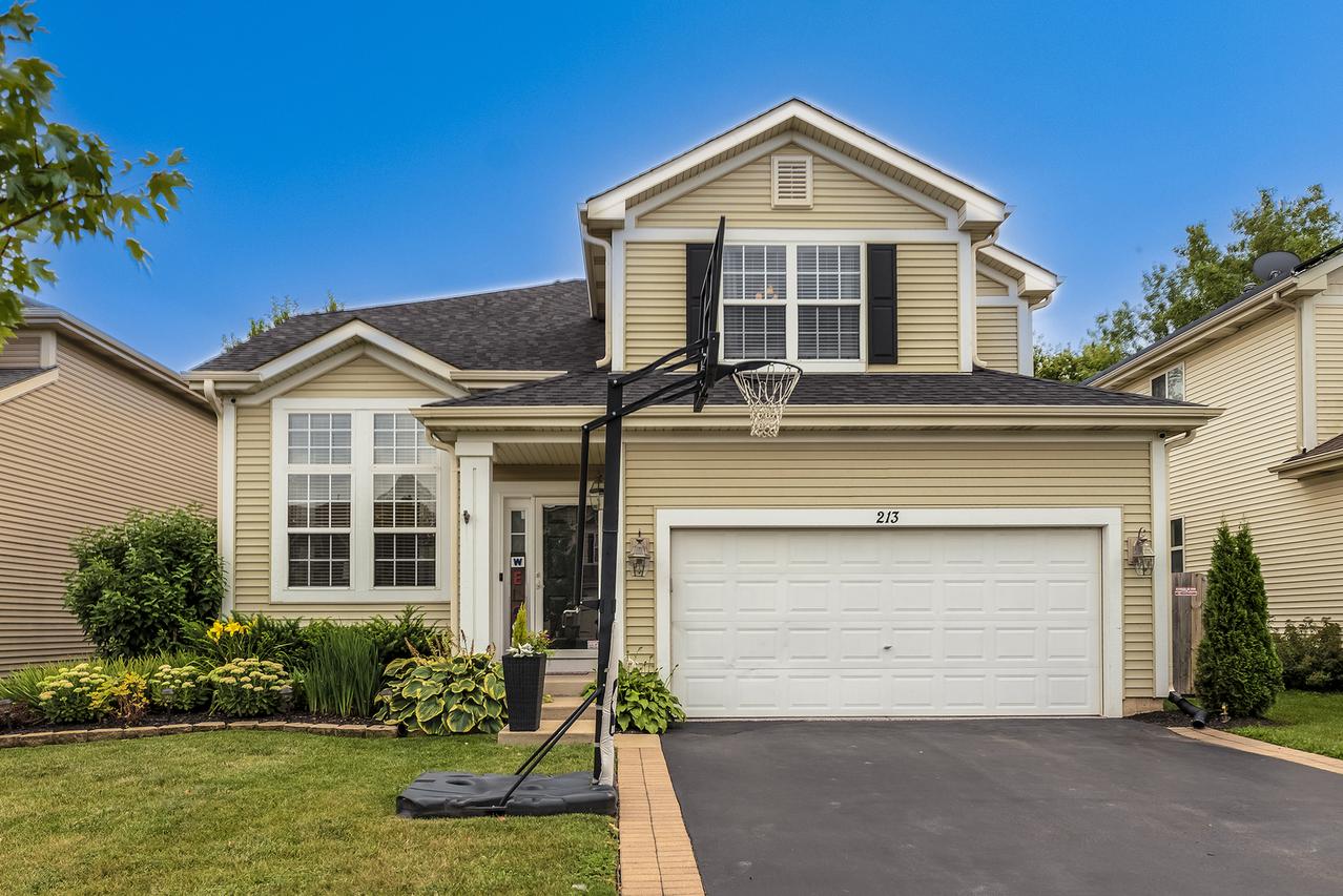 213 S Cornerstone Dr., Volo, IL 60020