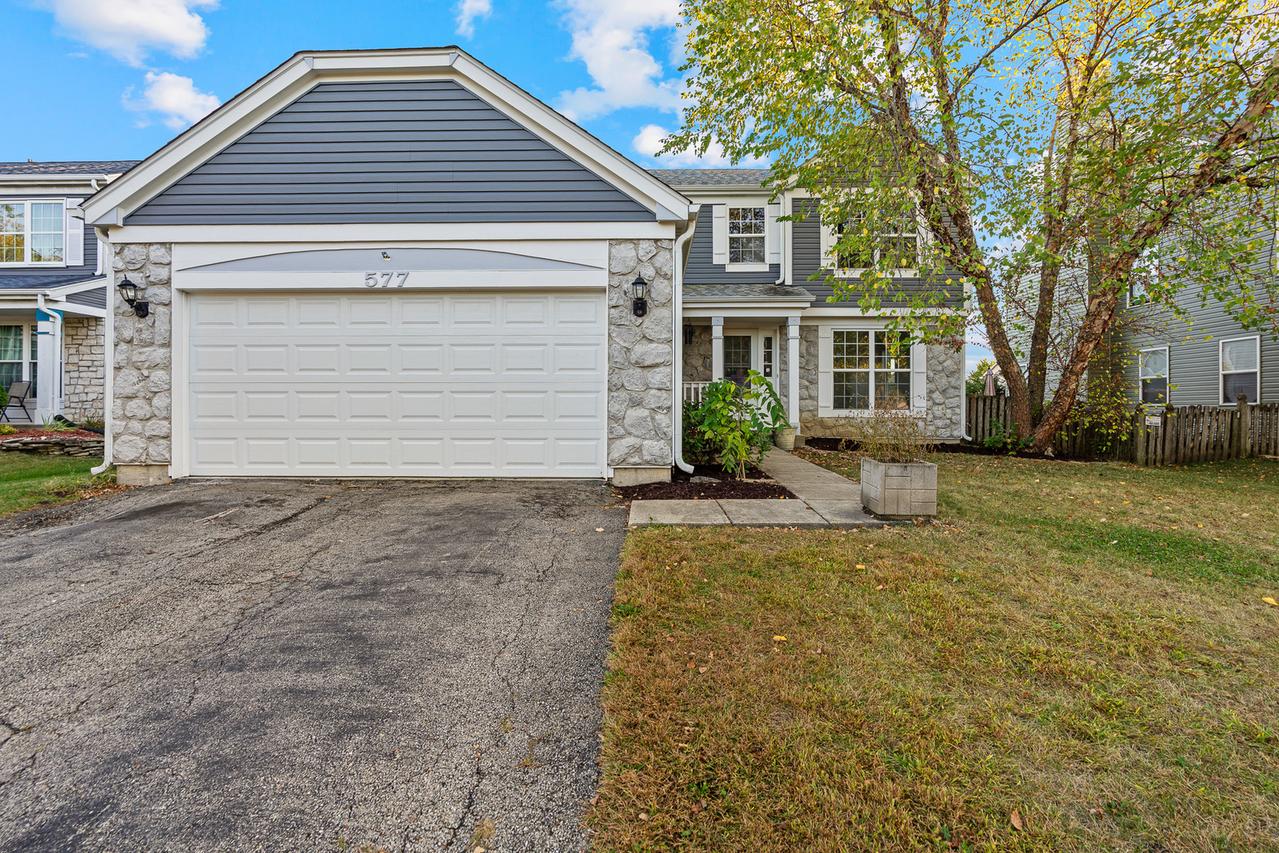577 Greystone Ln., Bolingbrook, IL 60440