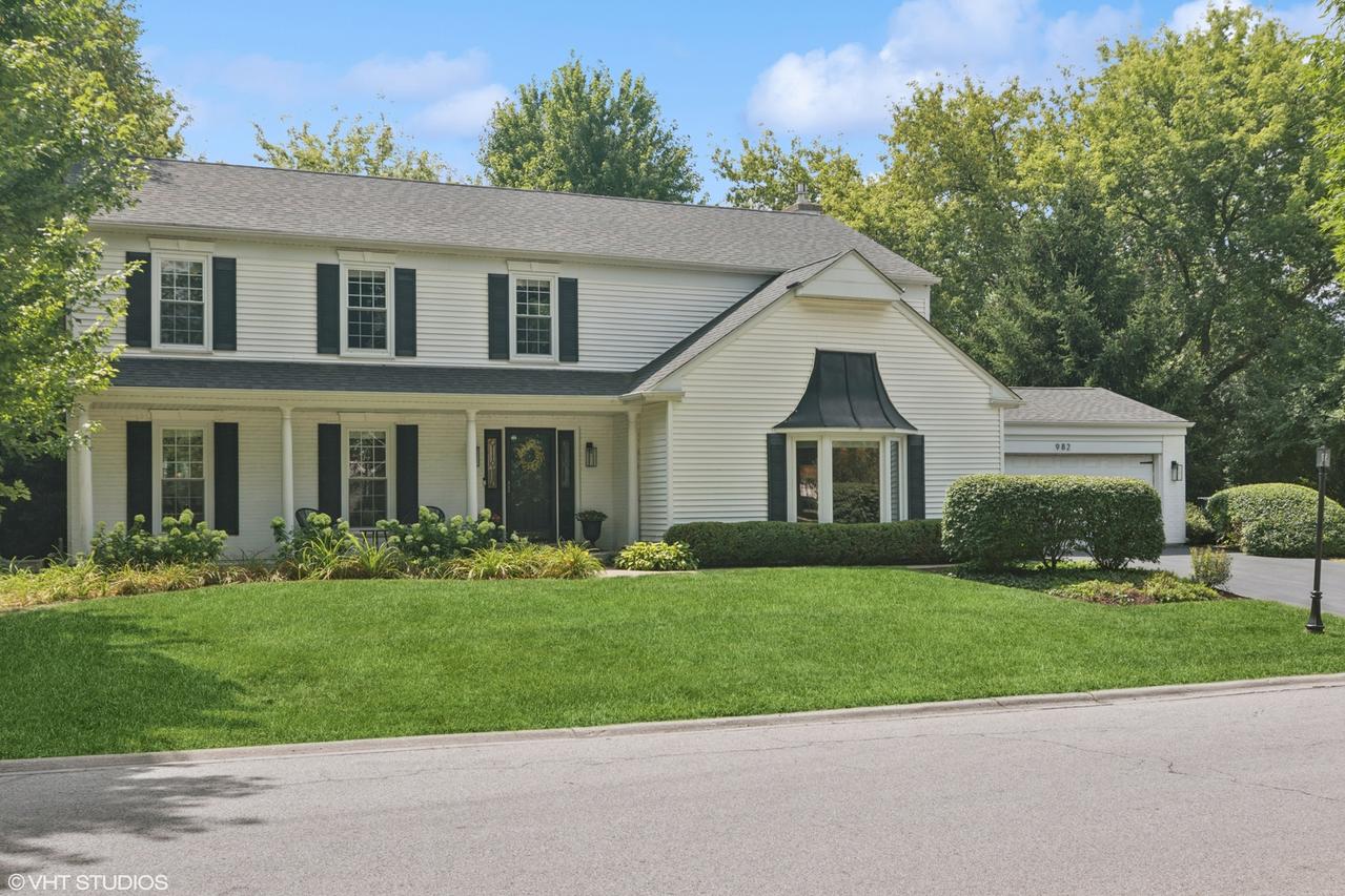 [Address Hidden by Seller], Barrington, IL 60010