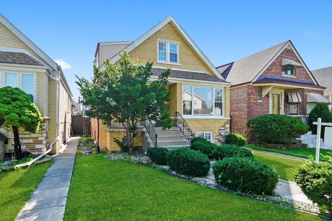 5949 S Kildare Ave., Chicago, IL 60629