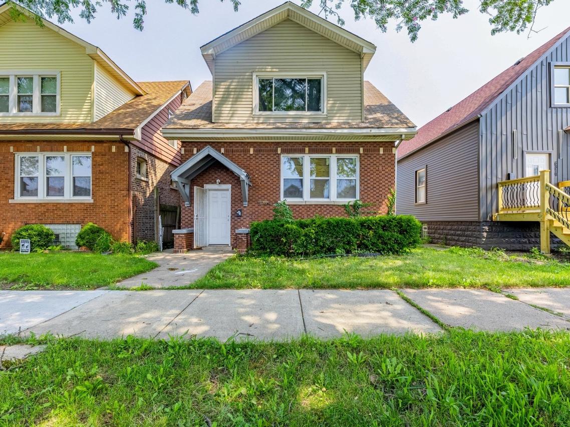 8317 S Aberdeen St., Chicago, IL 60620