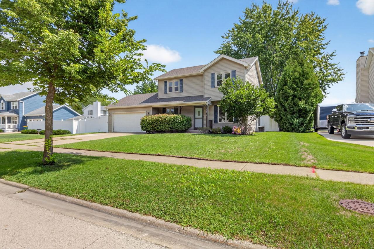606 Briarwood Ct., Elwood, IL 60421