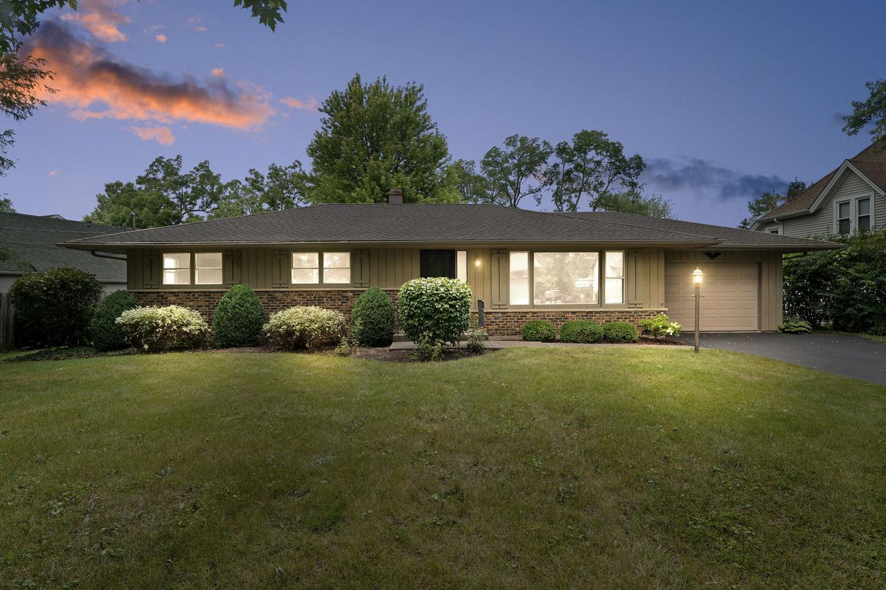 227 Kimball Ave., Wauconda, IL 60084