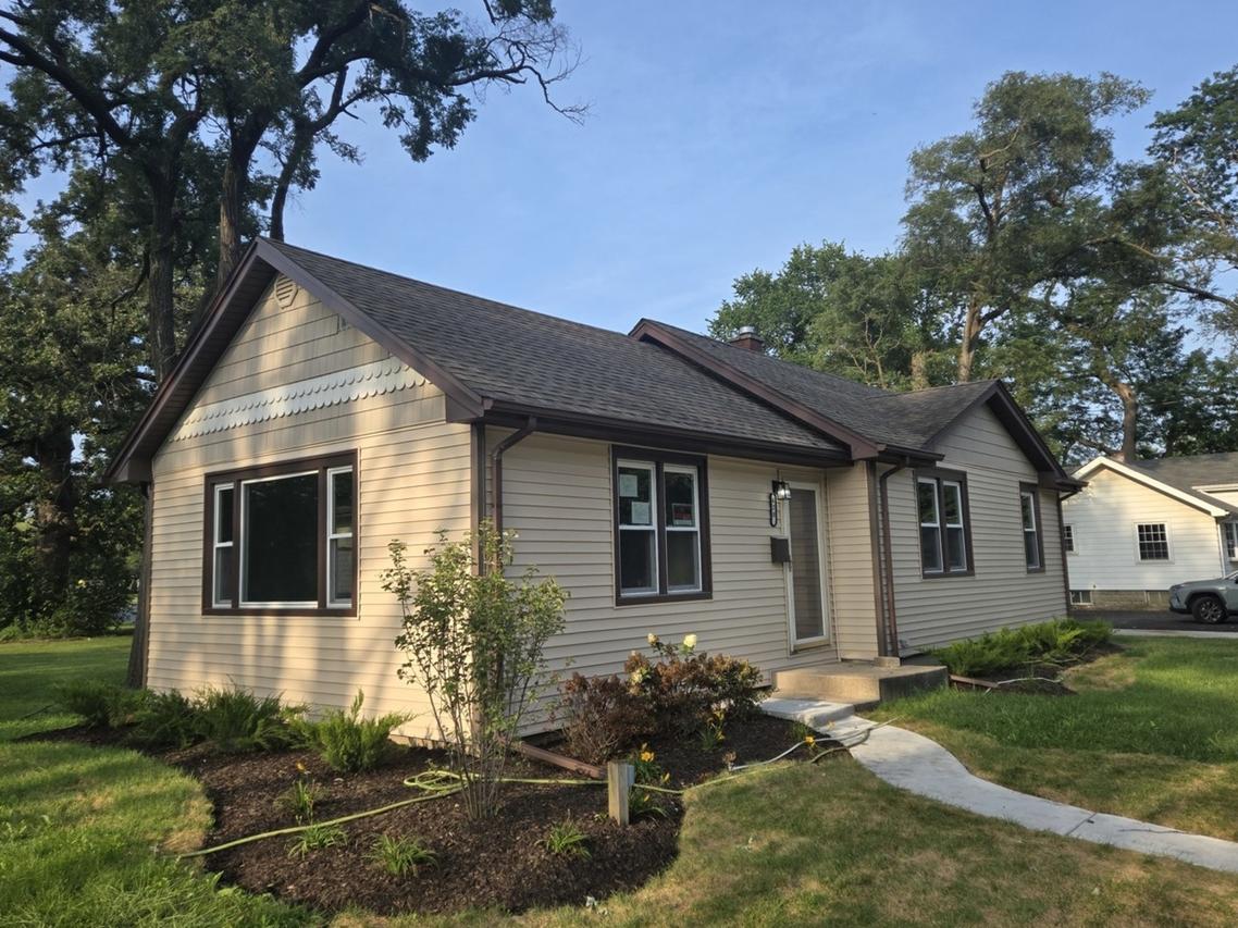 420 E 156th Pl., South Holland, IL 60473