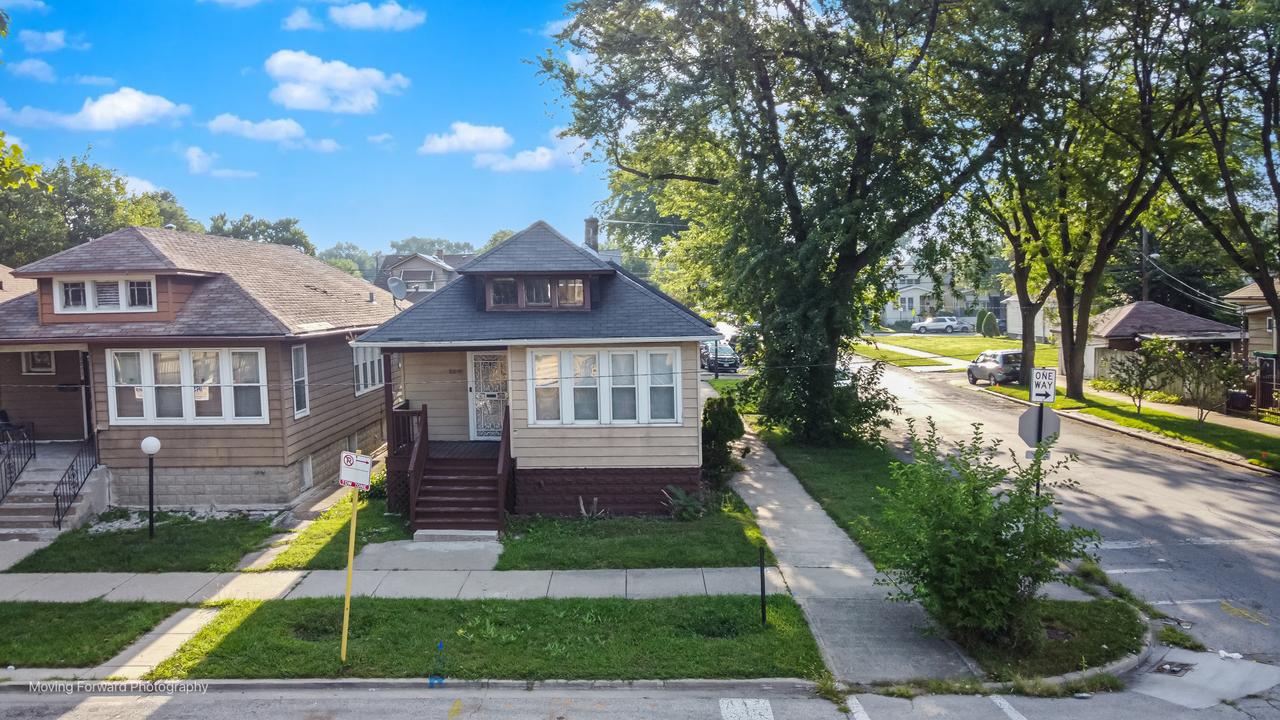 10059 S Lafayette Ave., Chicago, IL 60628