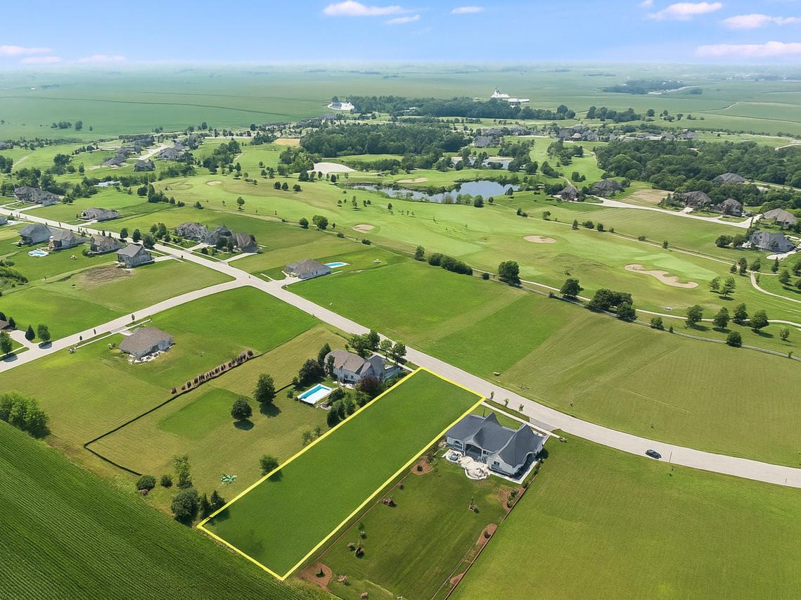 7204 Fairway Dr., Yorkville, IL 60560