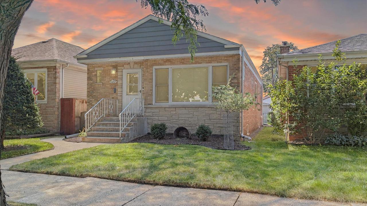5452 N Natchez Ave., Chicago, IL 60656