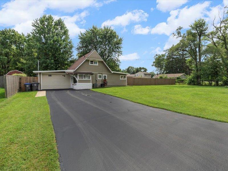 10205 W Ames Ave., Beach Park, IL 60099