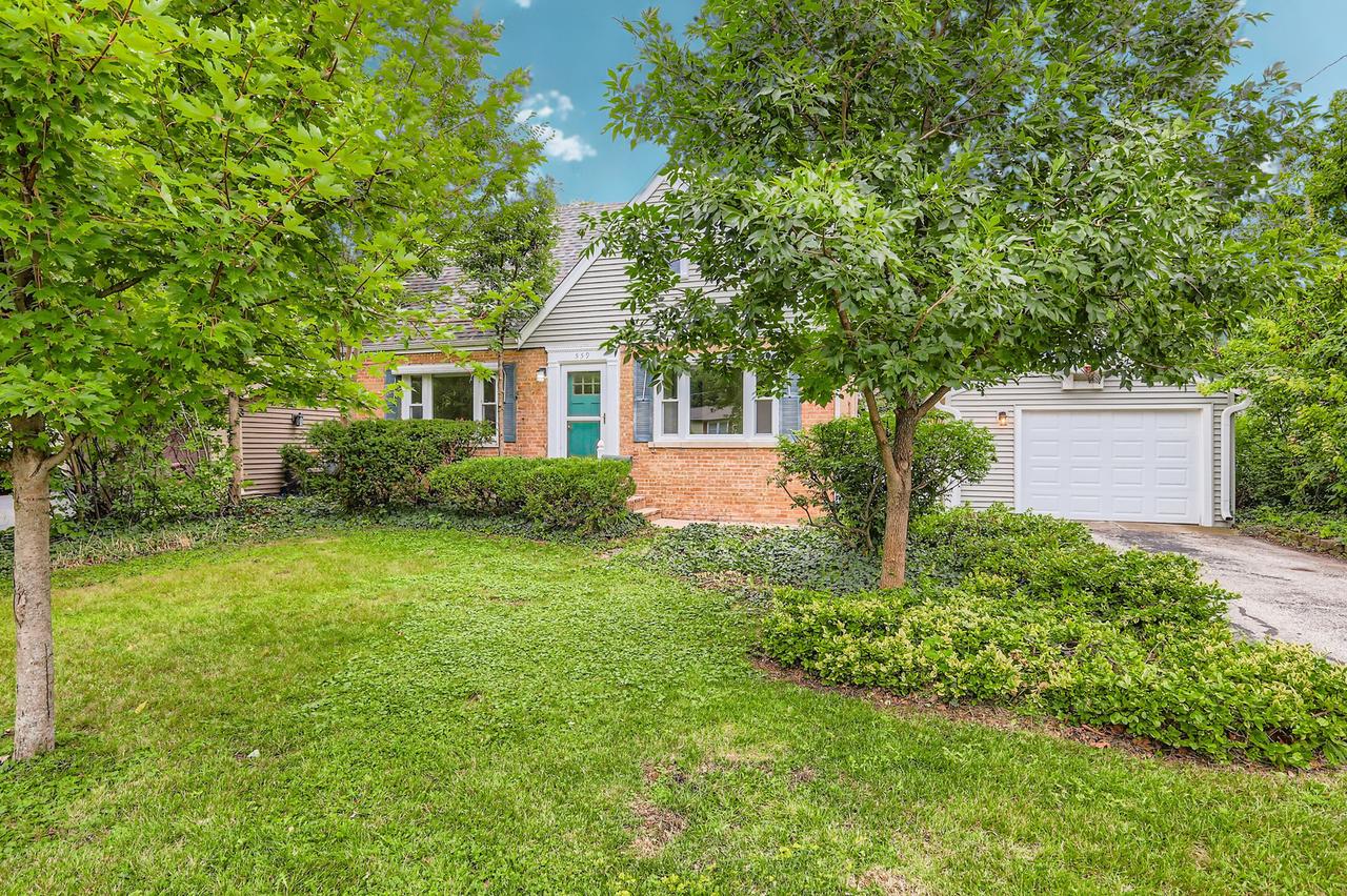 559 S Edson Ave., Lombard, IL 60148
