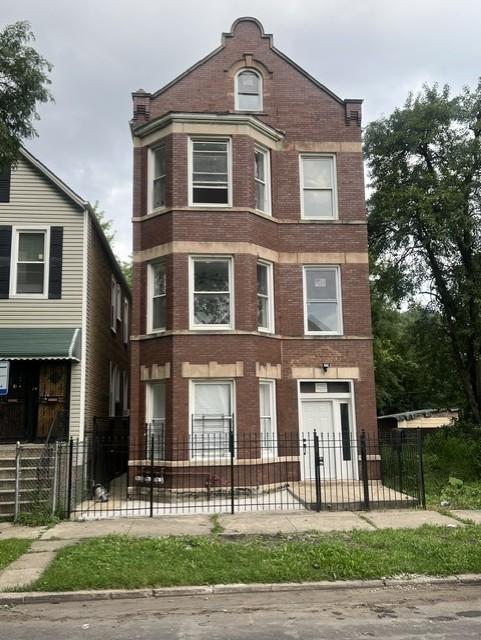 5310 S Wolcott Ave., Chicago, IL 60609