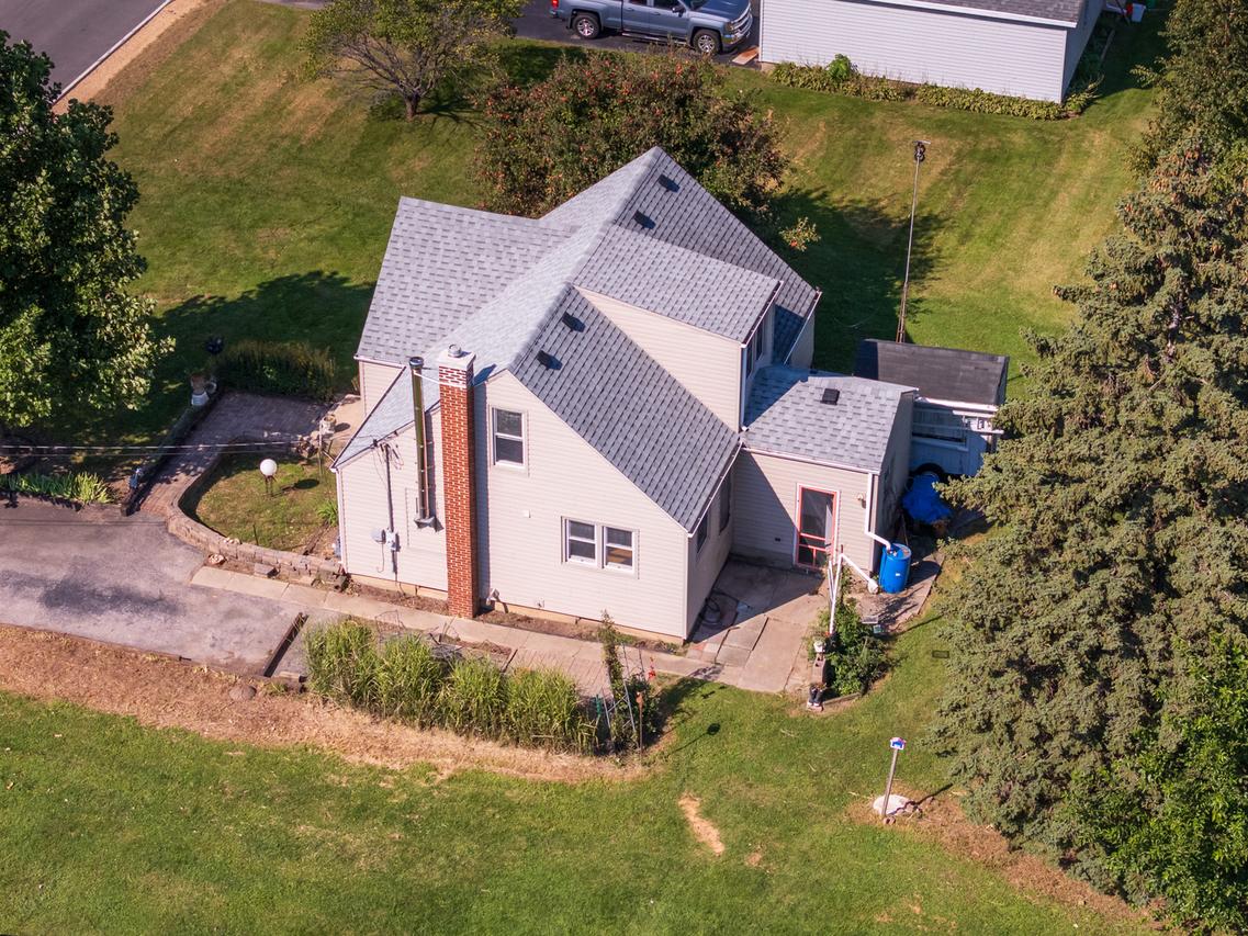 709 W Diggins St., Harvard, IL 60033