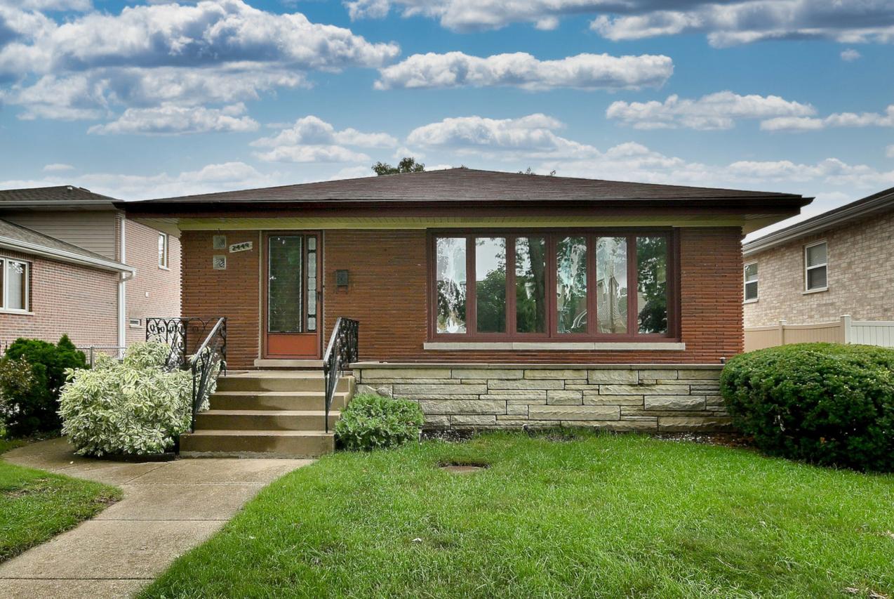 2449 Budd St., River Grove, IL 60171