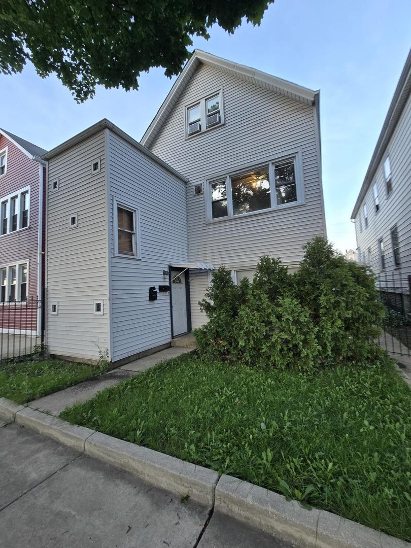 5119 S Washtenaw Ave., Chicago, IL 60632