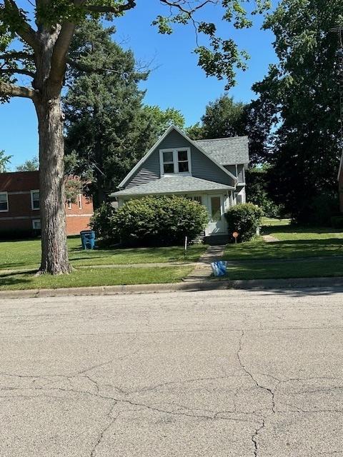 320 W Chippewa St., Dwight, IL 60420