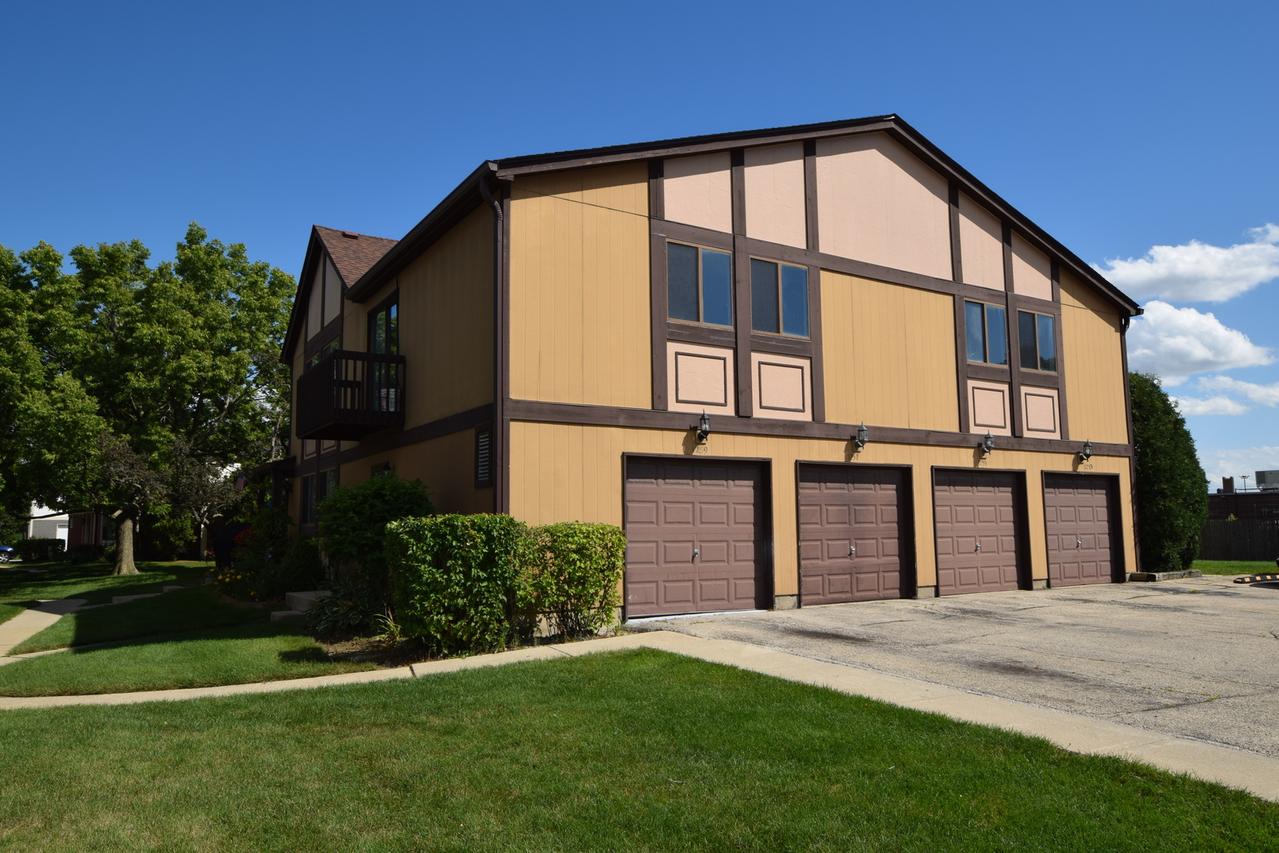 1259 Inverrary Ln. #27D, Palatine, IL 60074