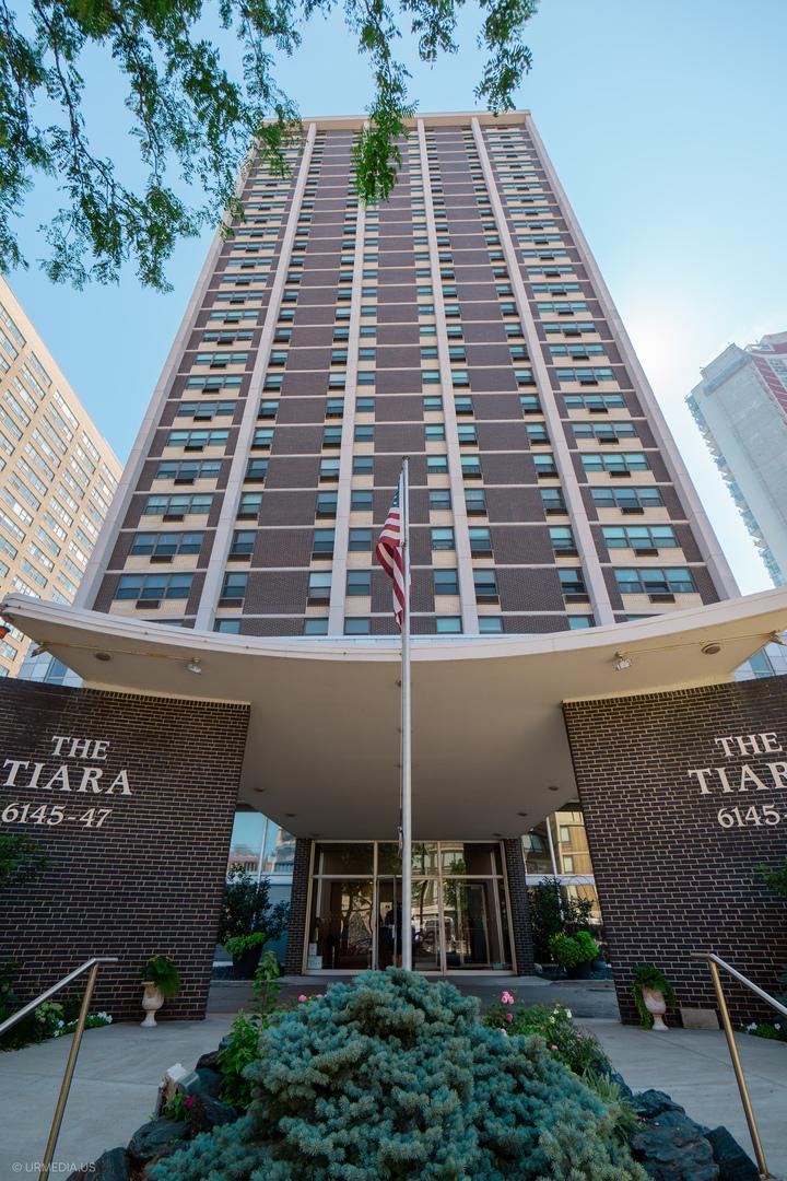 6145 N Sheridan Rd. #14D, Chicago, IL 60660