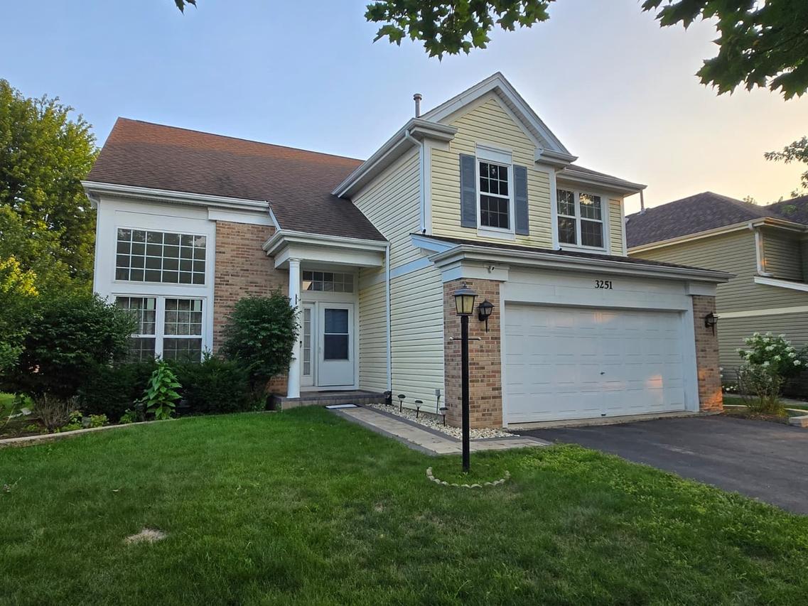 3251 Haverhill Dr., Aurora, IL 60502