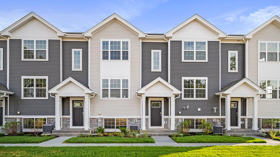 1449 Oakfield Ln., Pingree Grove, IL 60140
