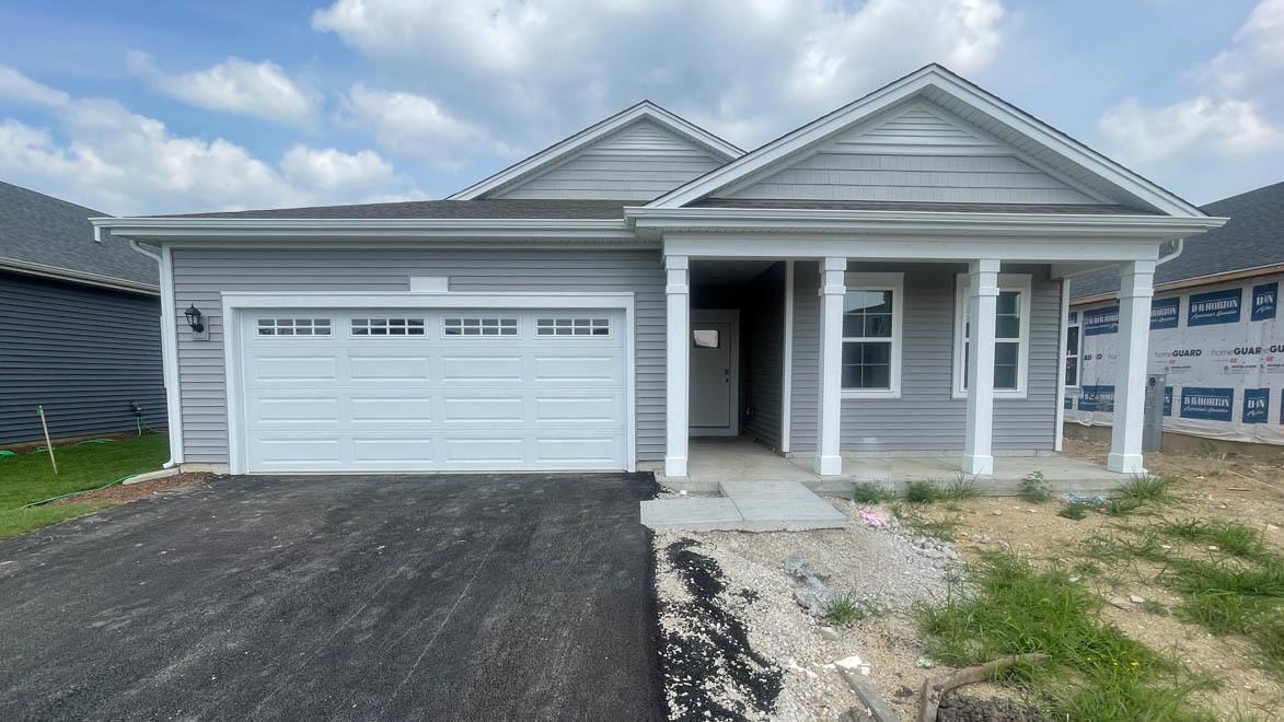 880 Mesa Ln., Pingree Grove, IL 60140