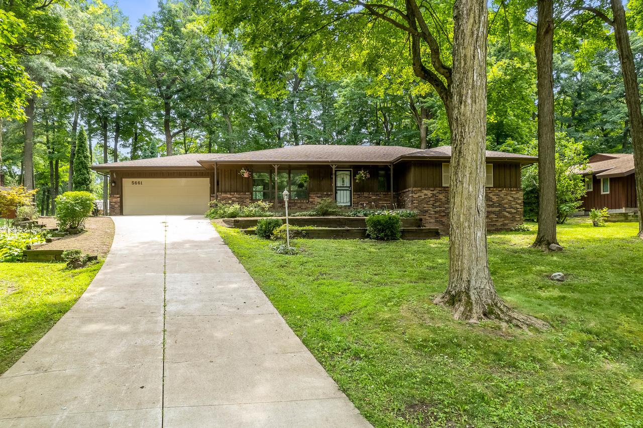 5661 Einor Ave., Rockford, IL 61108