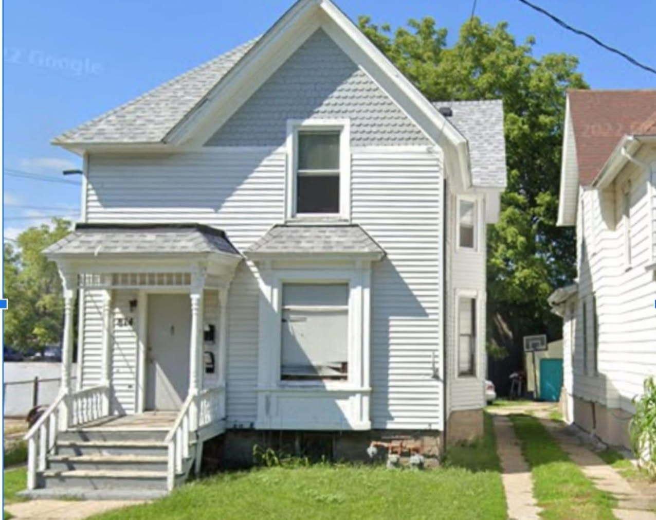 814 2nd Ave., Rockford, IL 61104