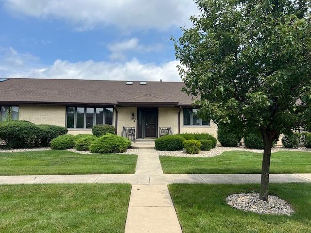 8252 Aspen Ln. #35-71, Tinley Park, IL 60477