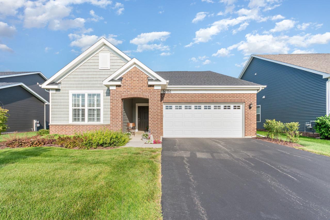 1086 Patricia Dr., Bolingbrook, IL 60490