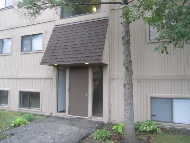48 Oak Hill Colony #2, Fox Lake, IL 60020