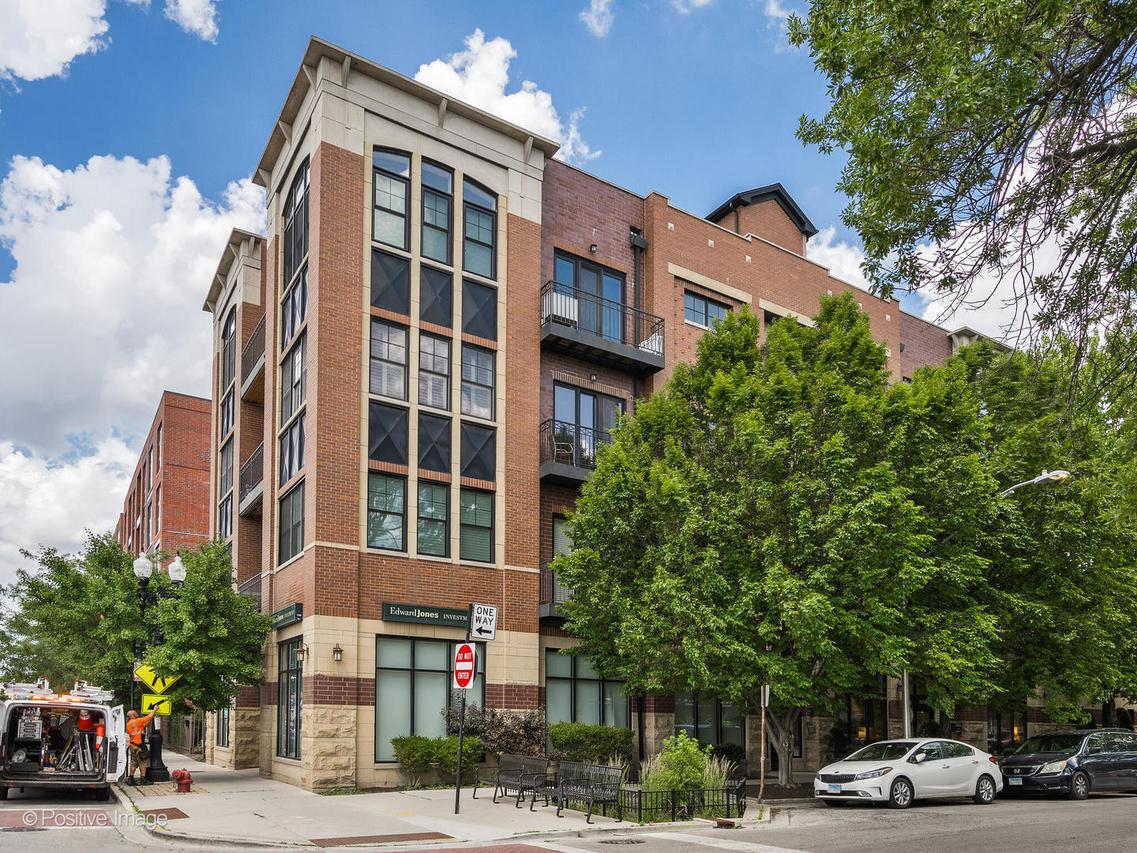 4804 N Hamilton Ave. #2N, Chicago, IL 60625