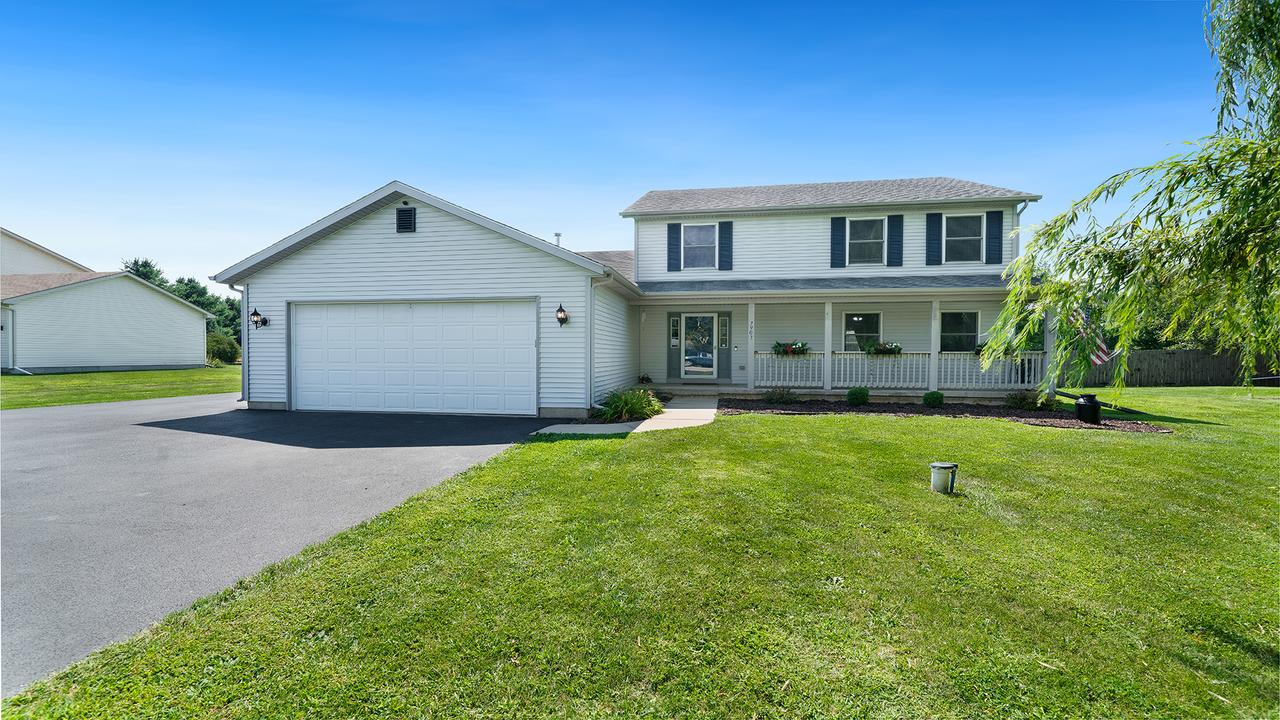 7903 Graf Rd., Harvard, IL 60033