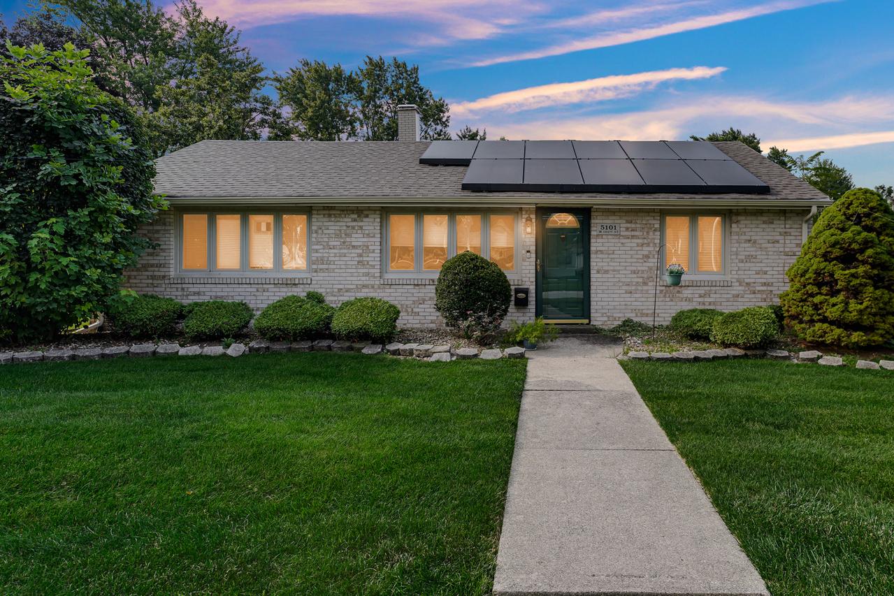 5101 W 101st St., Oak Lawn, IL 60453