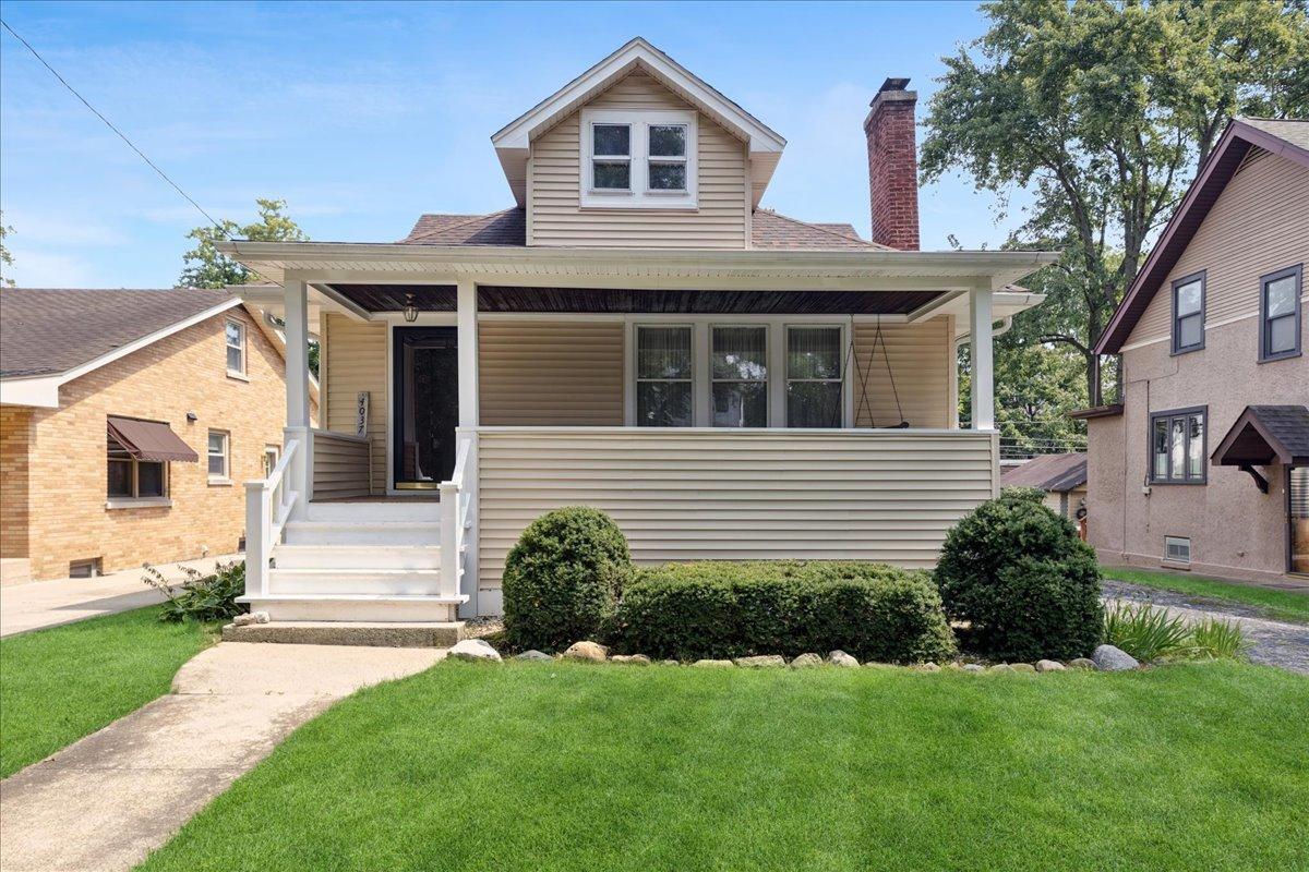 4037 Grand Ave., Western Springs, IL 60558