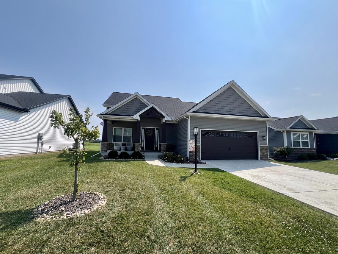 1602 Bluegrass Ln., Champaign, IL 61822