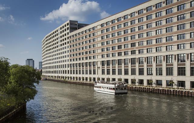 900 N Kingsbury St. #835, Chicago, IL 60610