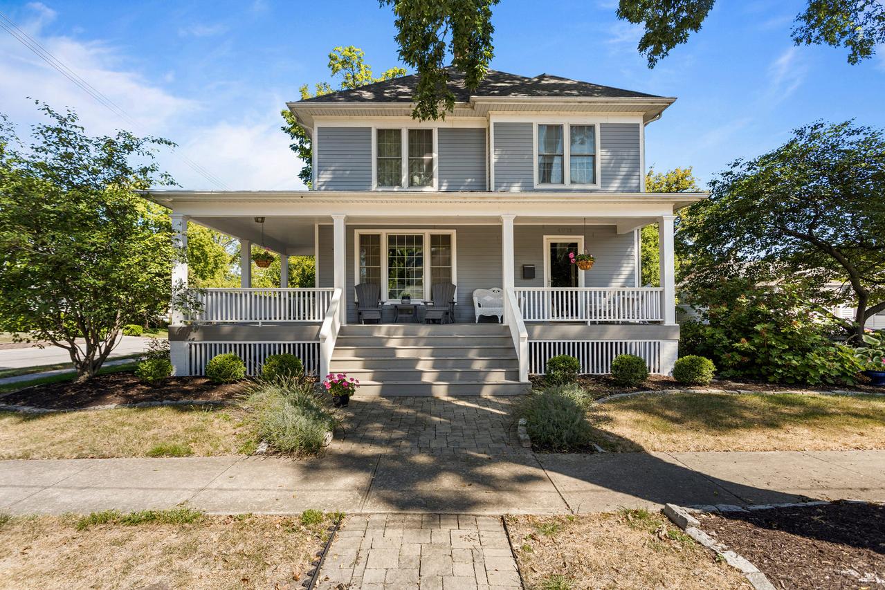 402 E Main St., Monticello, IL 61856