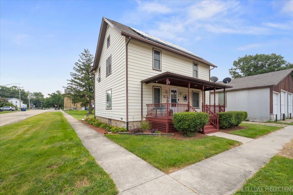 194 N May St., Hinckley, IL 60520