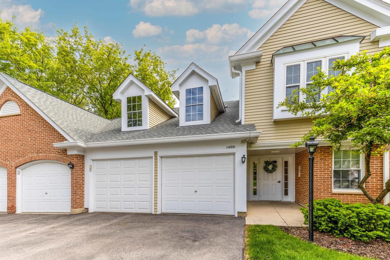 1405 Apricot Ct. #D, Mount Prospect, IL 60056