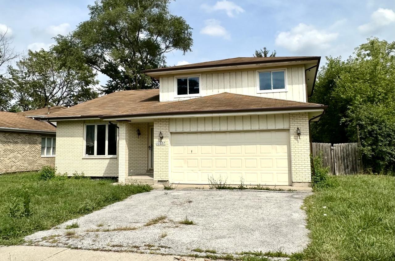16627 Carse Ave., Harvey, IL 60426