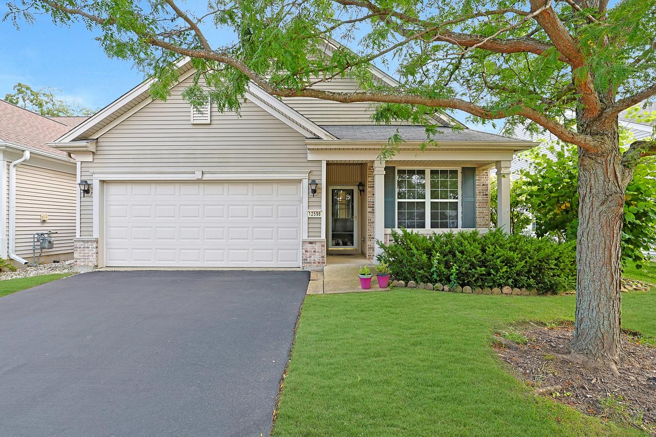 12598 Wedgemere Dr., Huntley, IL 60142