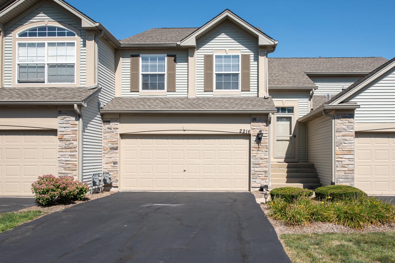 2216 Summerlin Dr., Aurora, IL 60503
