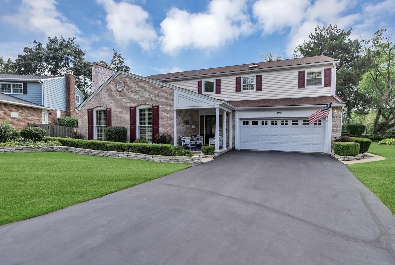 1708 S Fernandez Ave., Arlington Heights, IL 60005