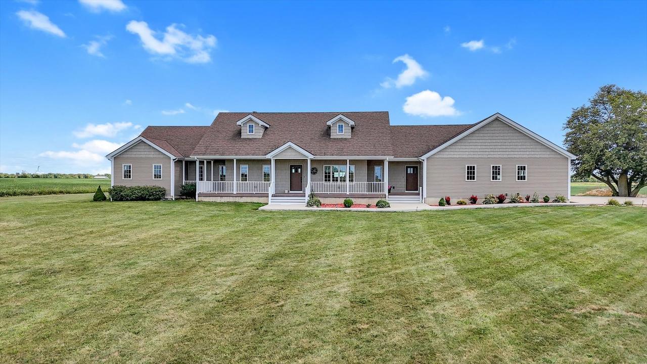 40625 N 170 East Rd., Rankin, IL 60960