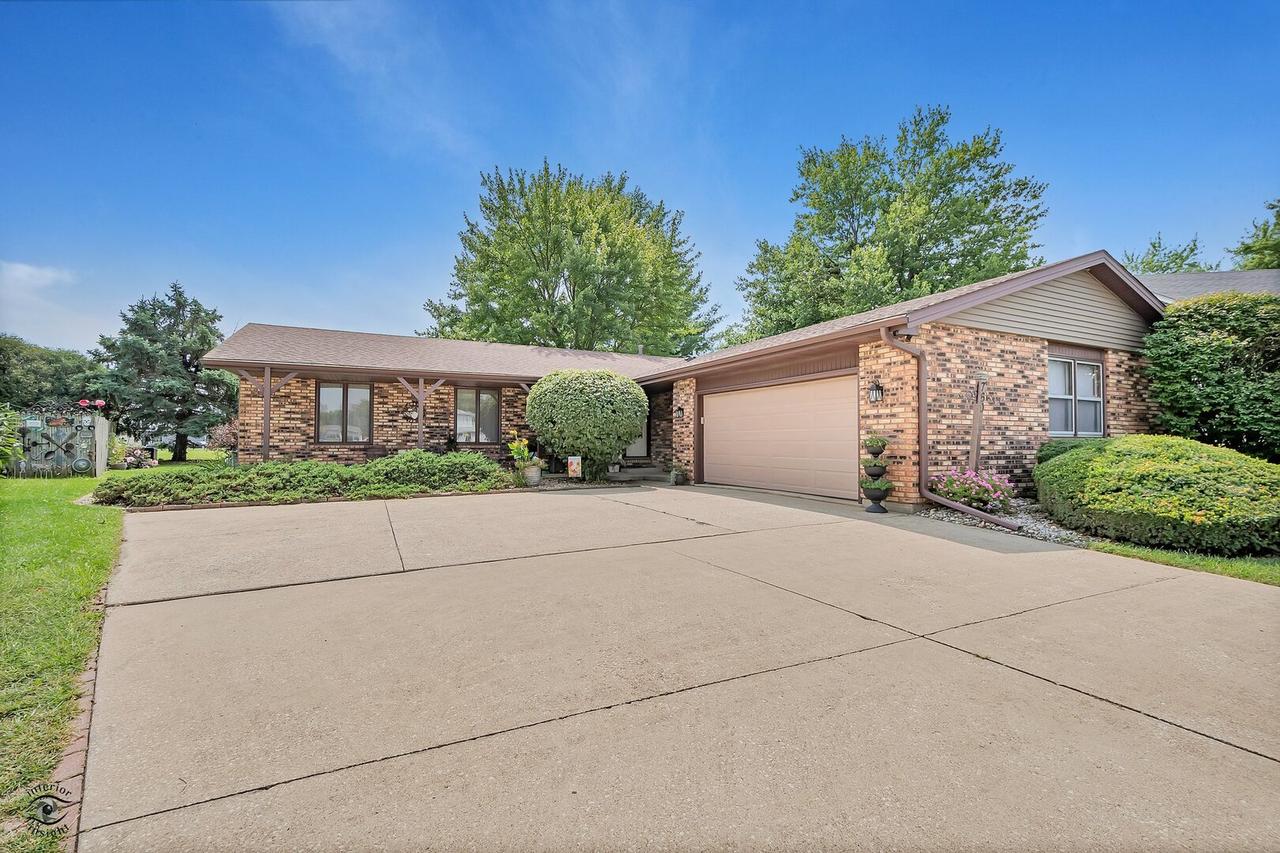 760 Beauregard Ct., Bourbonnais, IL 60914
