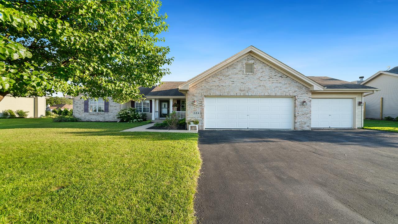 534 Westfield Dr., Stillman Valley, IL 61084