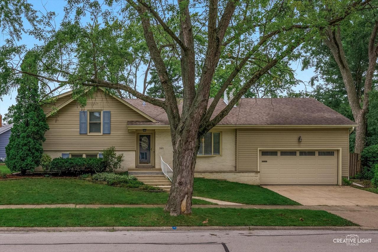 165 Tamarack Ave., Naperville, IL 60540