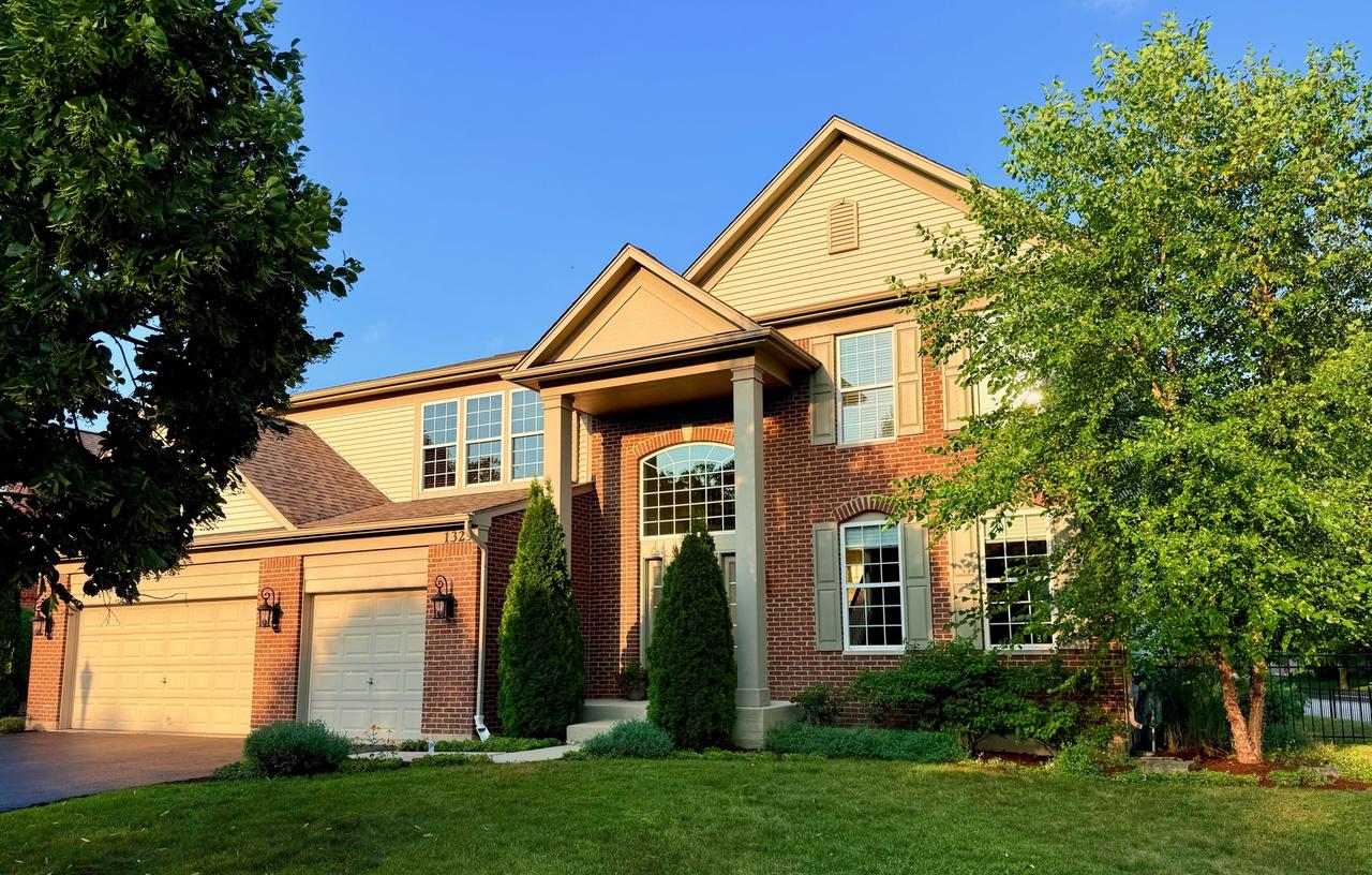 1329 Turnberry Ln., Mundelein, IL 60060