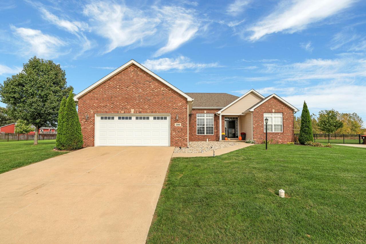 300 Weldon Springs Rd., Monticello, IL 61856